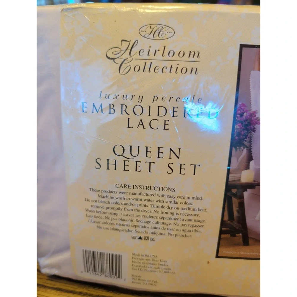 New Vintage Heirloom Collection Luxury Percale Embroidered Lace Queen Sheet Set